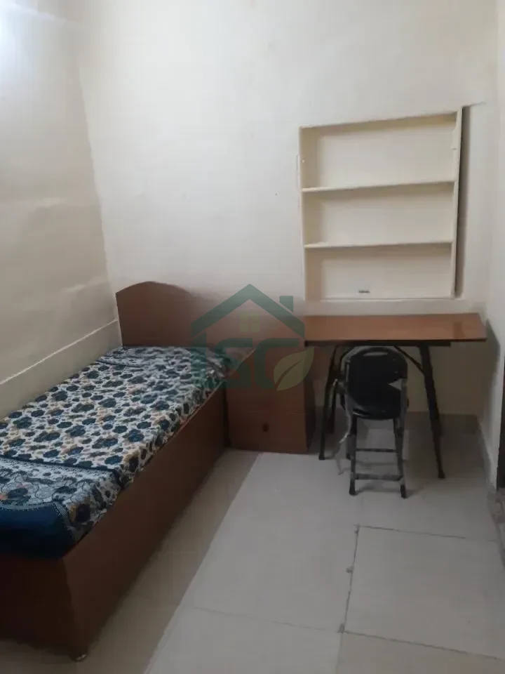 Guruham PG For Girls in Karol Bagh, Delhi — property photo 2