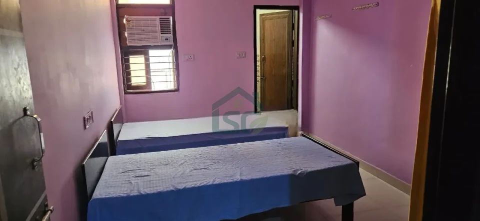 Divya PG 2 in Om Vihar, Gurugram — property photo 3