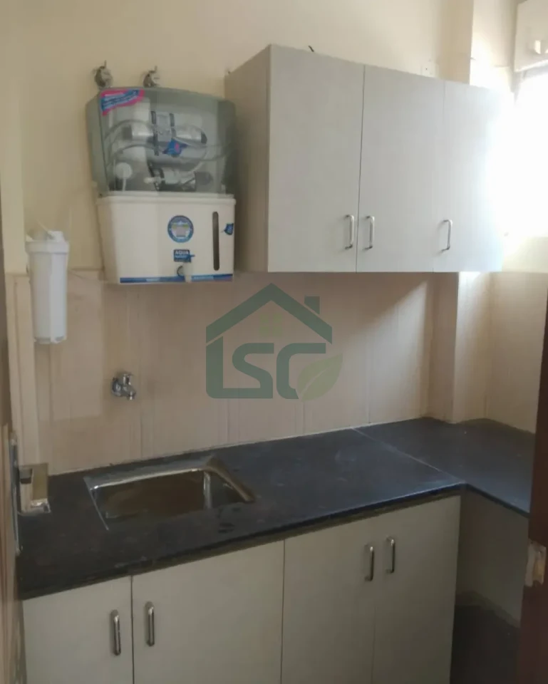 849 in Sector 28, Gurugram — property photo 5