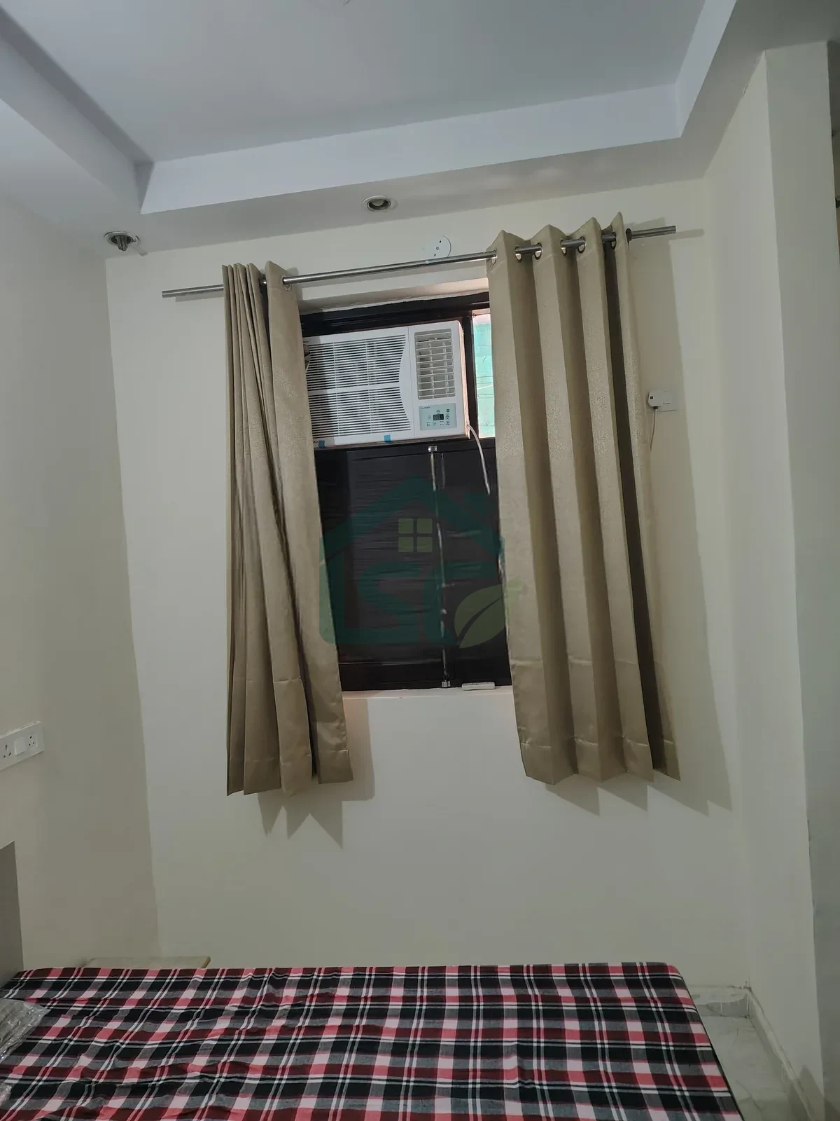 PG FOR Girls PG in Sector 22, Gurugram — property photo 1