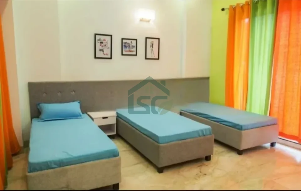 Shyam vandana boys PG in Sector 19, Noida — property photo 1