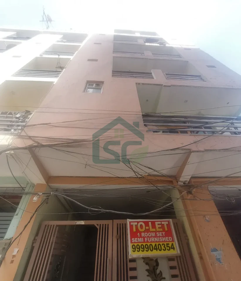 Harikrishan Room For Rent in Sector 48, Gurugram — property photo 2