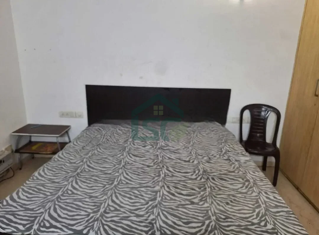 Unique PG in Kalkaji, Delhi — property photo 1