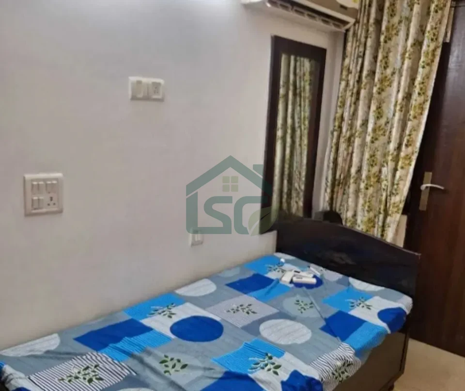 Unique PG in Kalkaji, Delhi — property photo 3
