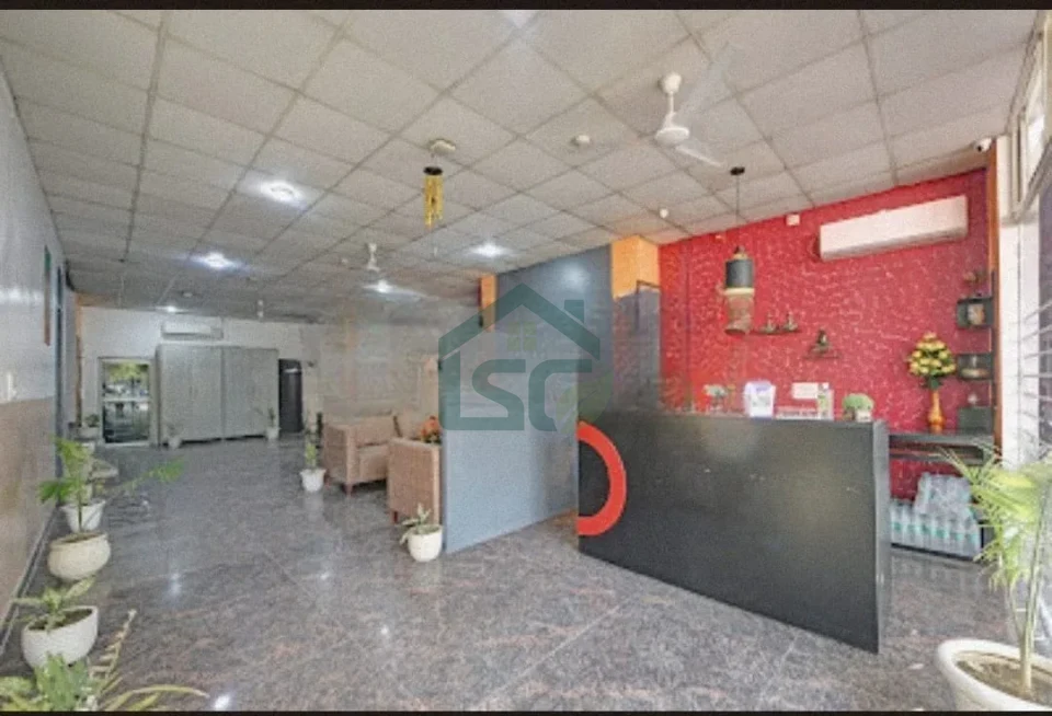 Royal Spark inn PG in Sector 38, Gurugram — property photo 2