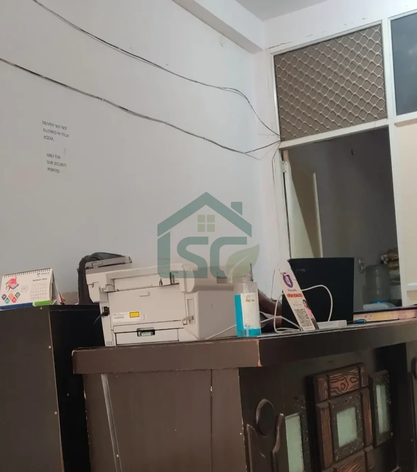 PG Gladden Stay in Sector 44, Noida — property photo 5