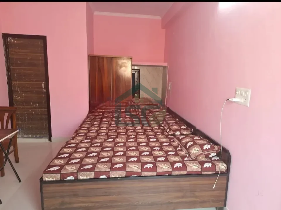 Classic Hostel & PG in Sector 51, Noida — property photo 2