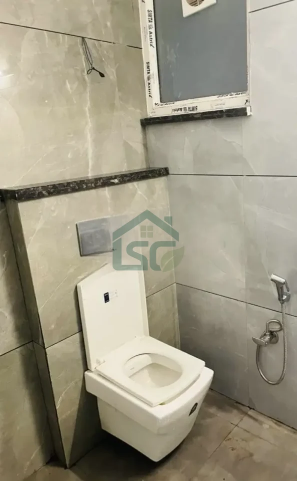 Green view PG in Sector 14, Gurugram — property photo 5