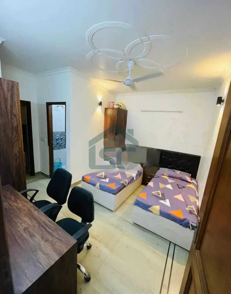 The Cozy Campus Girls PG in Ashok Vihar, Delhi — property photo 3