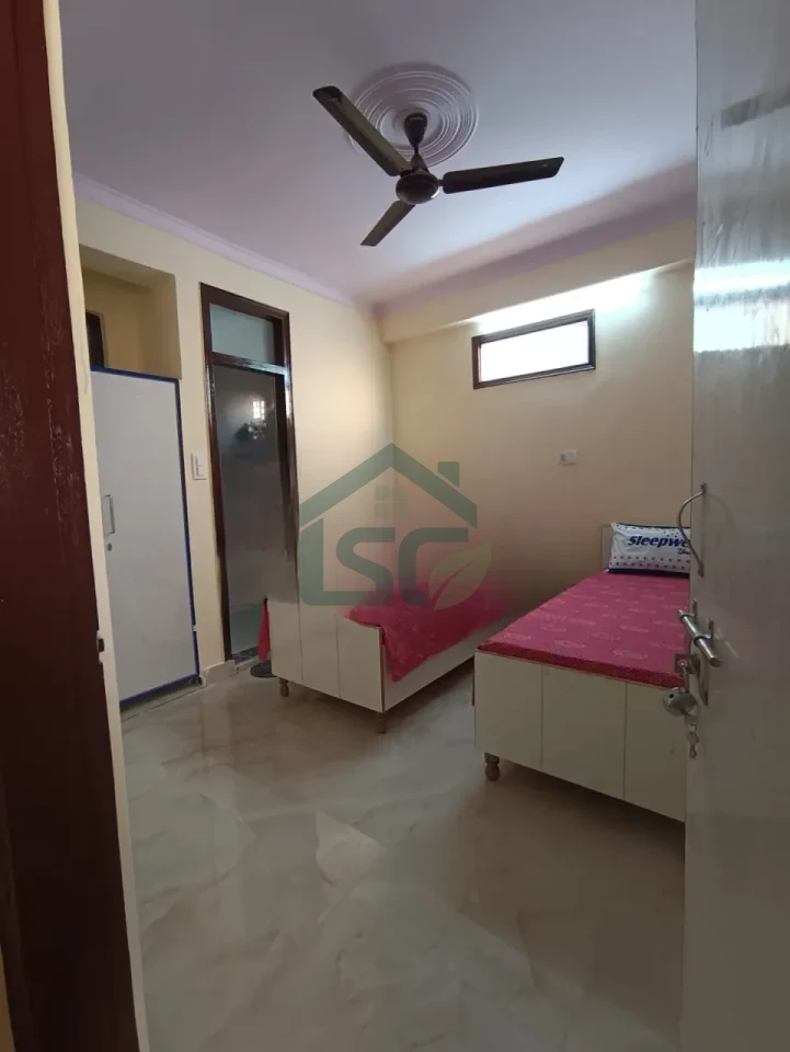 Bala Ji PG in Sector 66, Noida — property photo 2