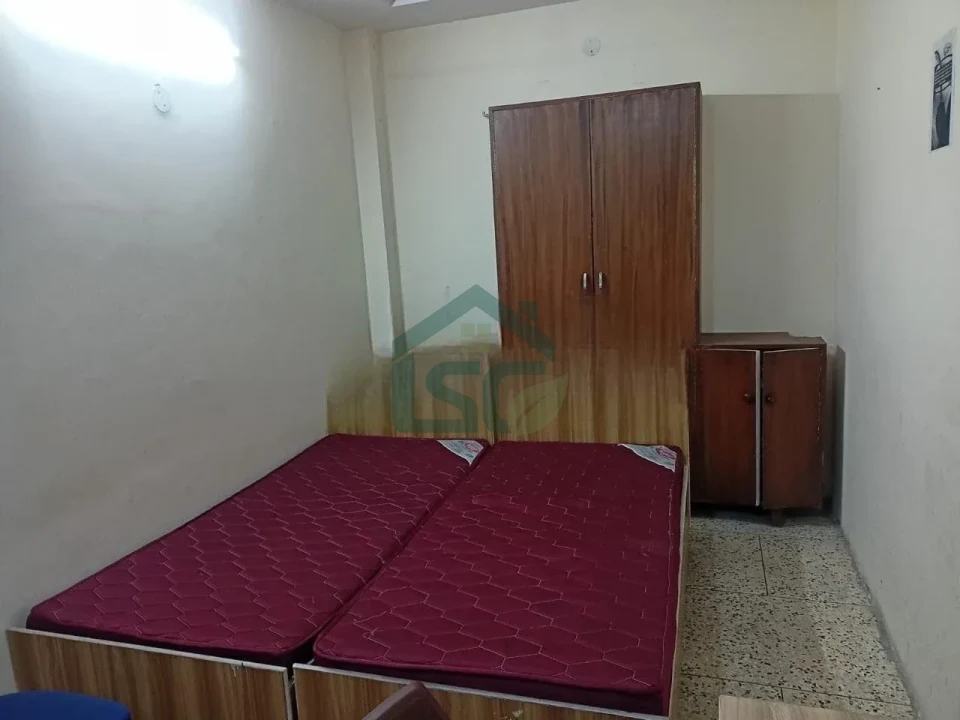 Photo 3 of Yash Boys PG, Gautam Nagar, New Delhi