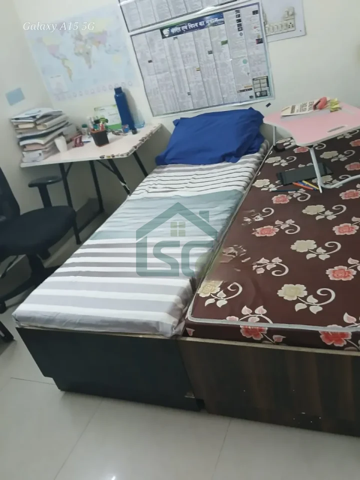 Student Home PG in Mukherjee Nagar, Delhi — property photo 1