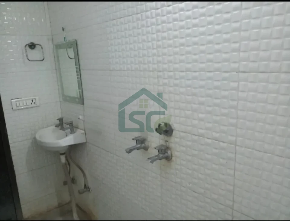 Garg Residency in Rohini, Delhi — property photo 3