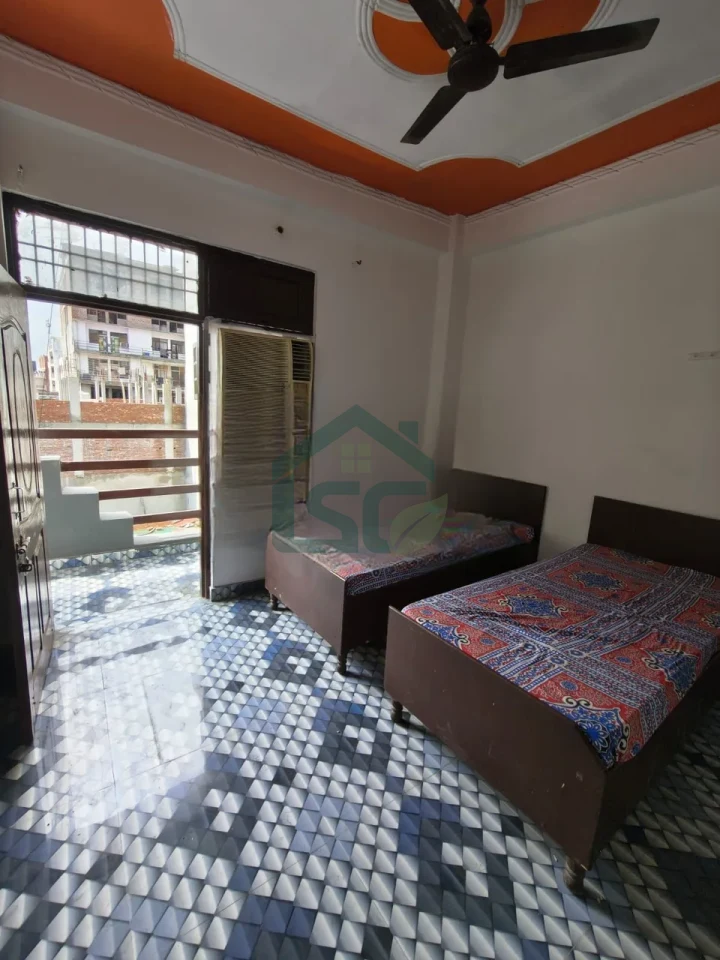 Photo 3 of Madhav PG, Noida-Greater Noida Expressway, Noida