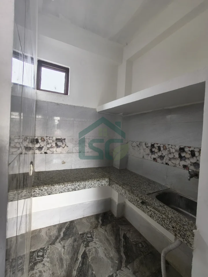Photo 4 of Madhav PG, Noida-Greater Noida Expressway, Noida