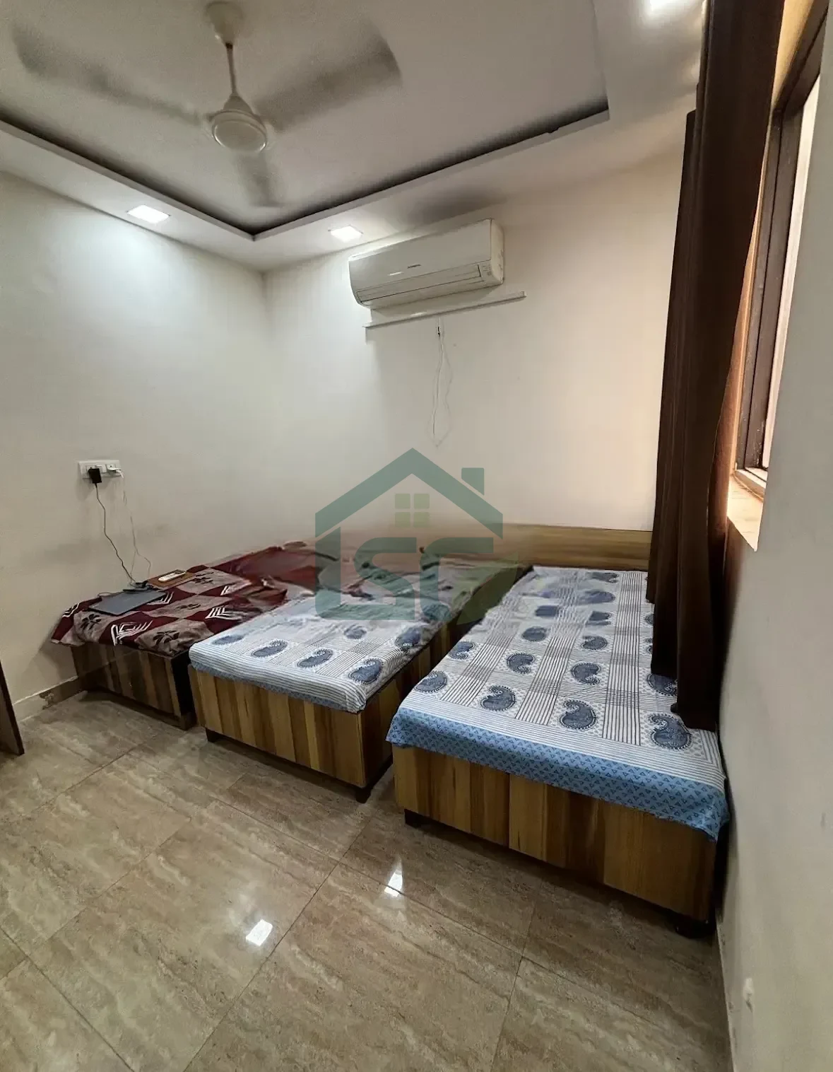 Hostalize PG in Karol Bagh, Delhi — property photo 1