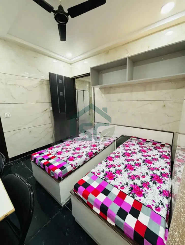 Hostalize PG in Karol Bagh, Delhi — property photo 5