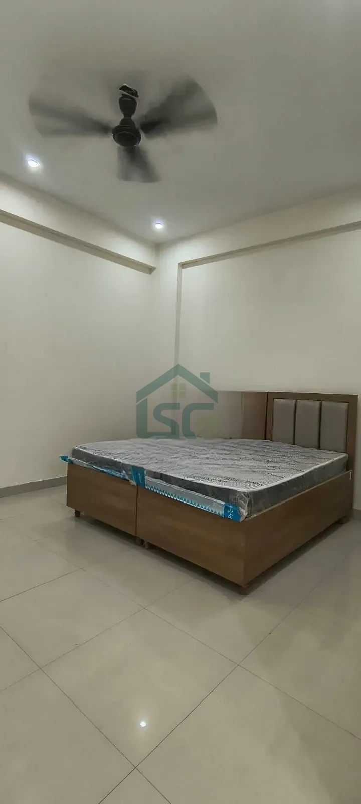 M8 PG in Sector 66, Noida — property photo 1