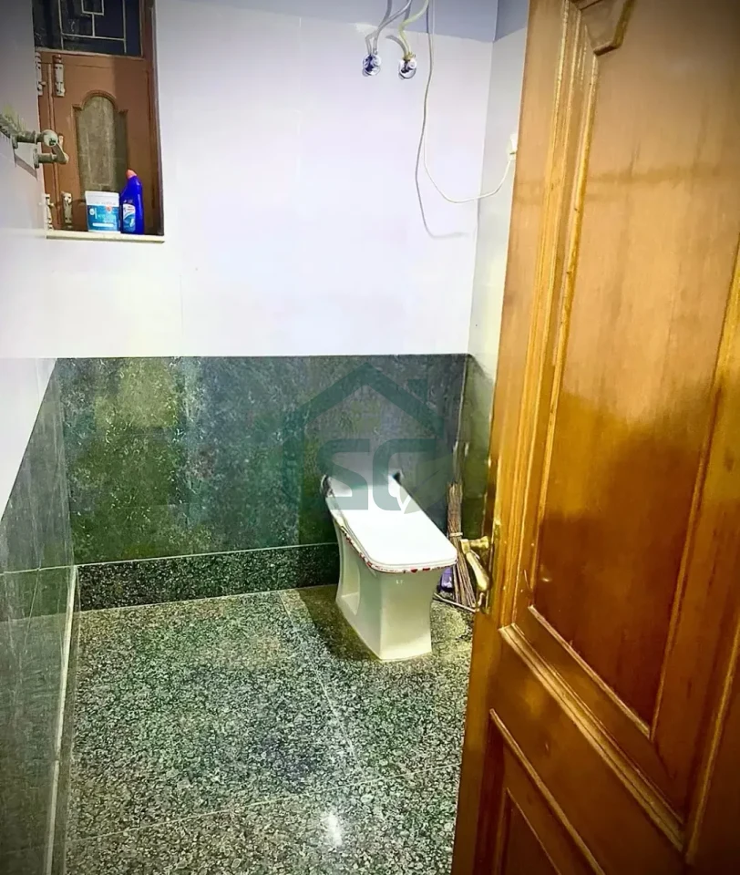UDI PG For Girls in Siraspur, Delhi — property photo 2
