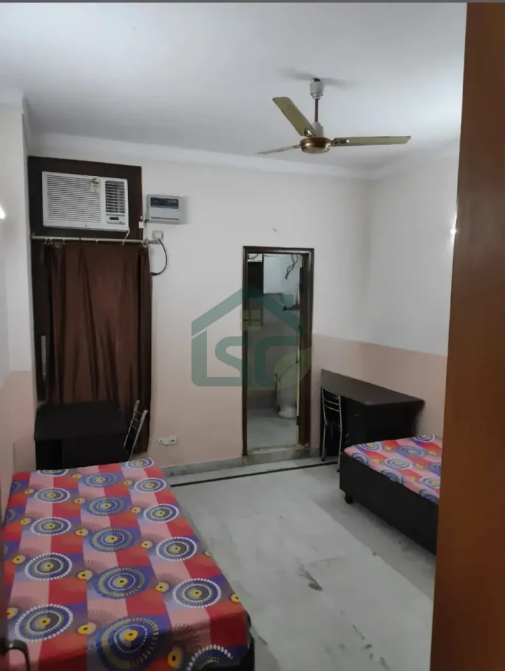 Neeru Gupta Rentals Homes in Janakpuri, Delhi — property photo 5