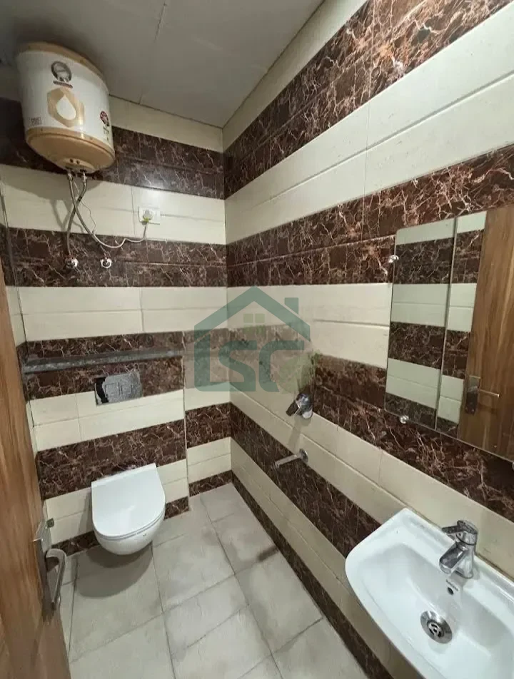 Raj house in Sector 43, Gurugram — property photo 5