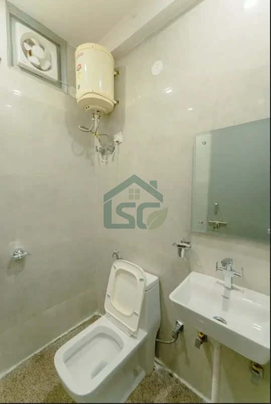 Photo 3 of Uniliv Teak - Girls PG In Vasant Vihar, Vasant Vihar, New Delhi