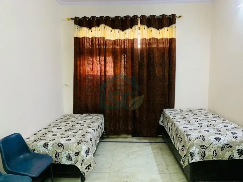 Photo 2 of Crystal PG Hostel, Janakpuri, Delhi