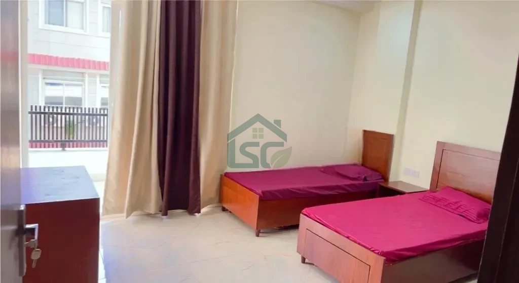 Deepa Homes PG in Sector 14, Gurugram — property photo 1