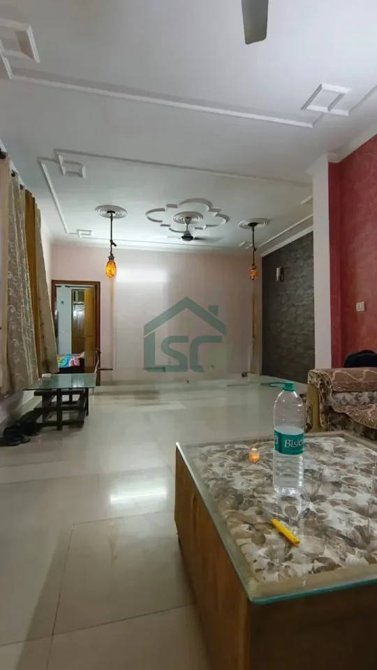 2 BHK In Sector 46 Huda society in Sector 46, Gurugram — property photo 2