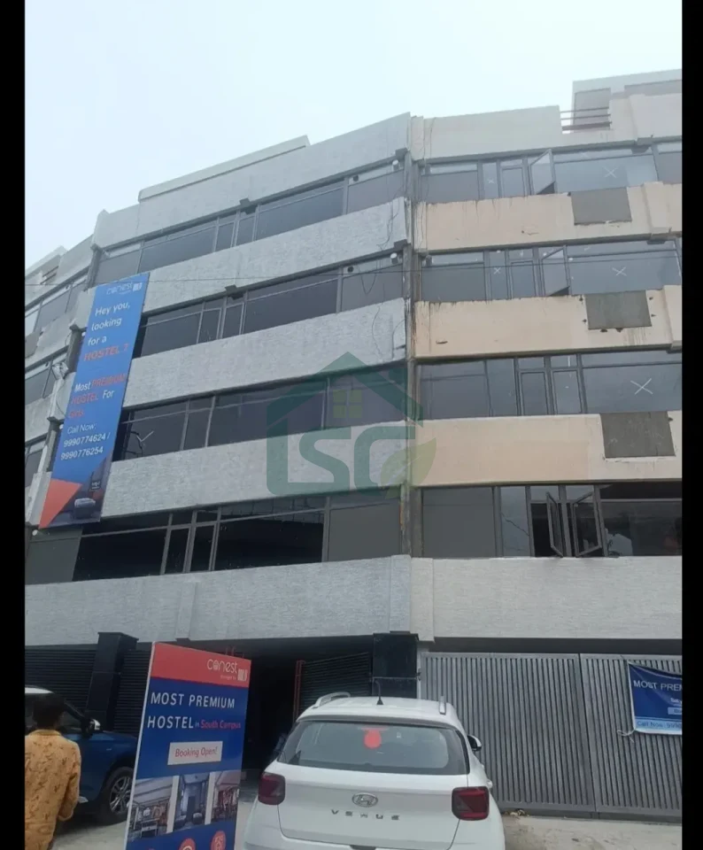 Sadhna Boys Hostel in Munirka, Delhi — property photo 3