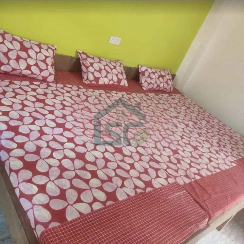 Kavya PG in Palam Vihar Extension, Gurugram — property photo 5