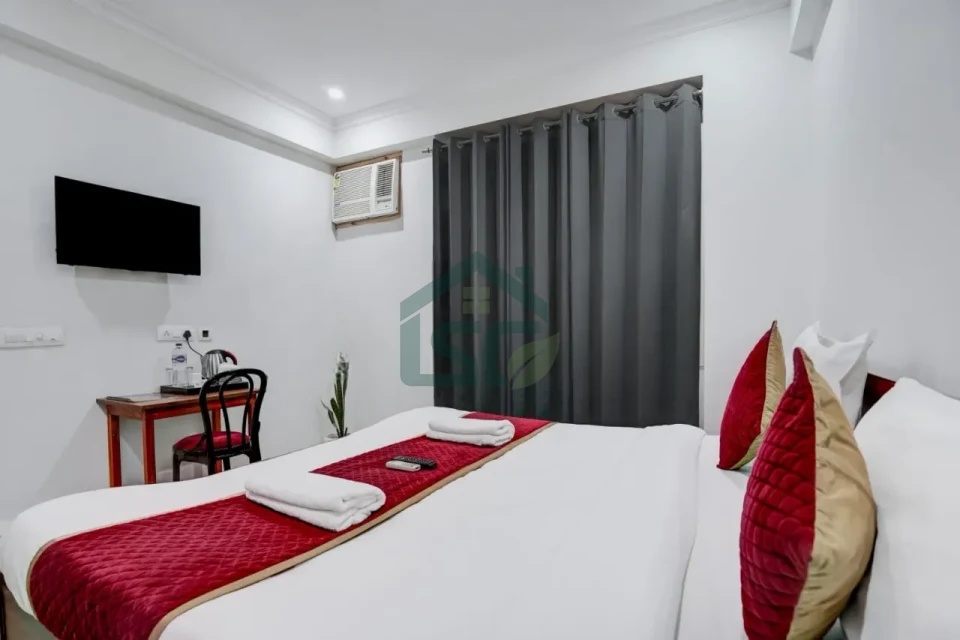 Niketan Service Apartment in Sector 38, Gurugram — property photo 2