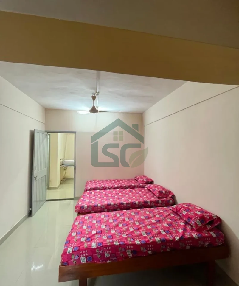 Photo 2 of Shree Krishna PG, Jayesh Colony, Vadodara