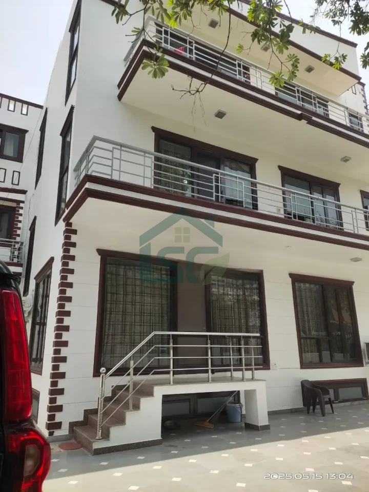 Raj PG in Sector 17, Gurugram — property photo 5