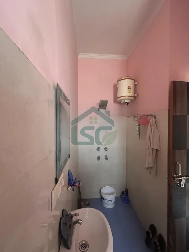 Rinku 1 RK in Sector 69, Gurugram — property photo 2