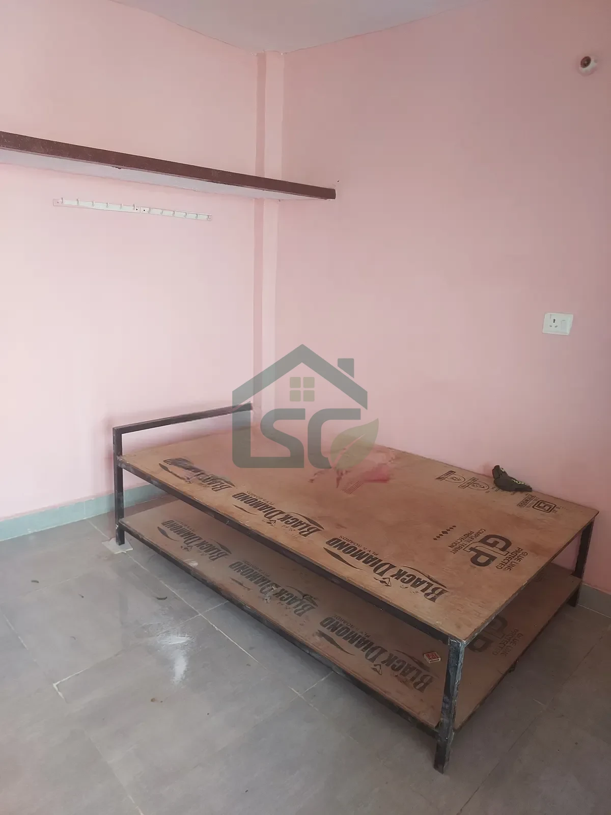 Raj Room For Rent in Imt Manesar, Gurugram — property photo 1