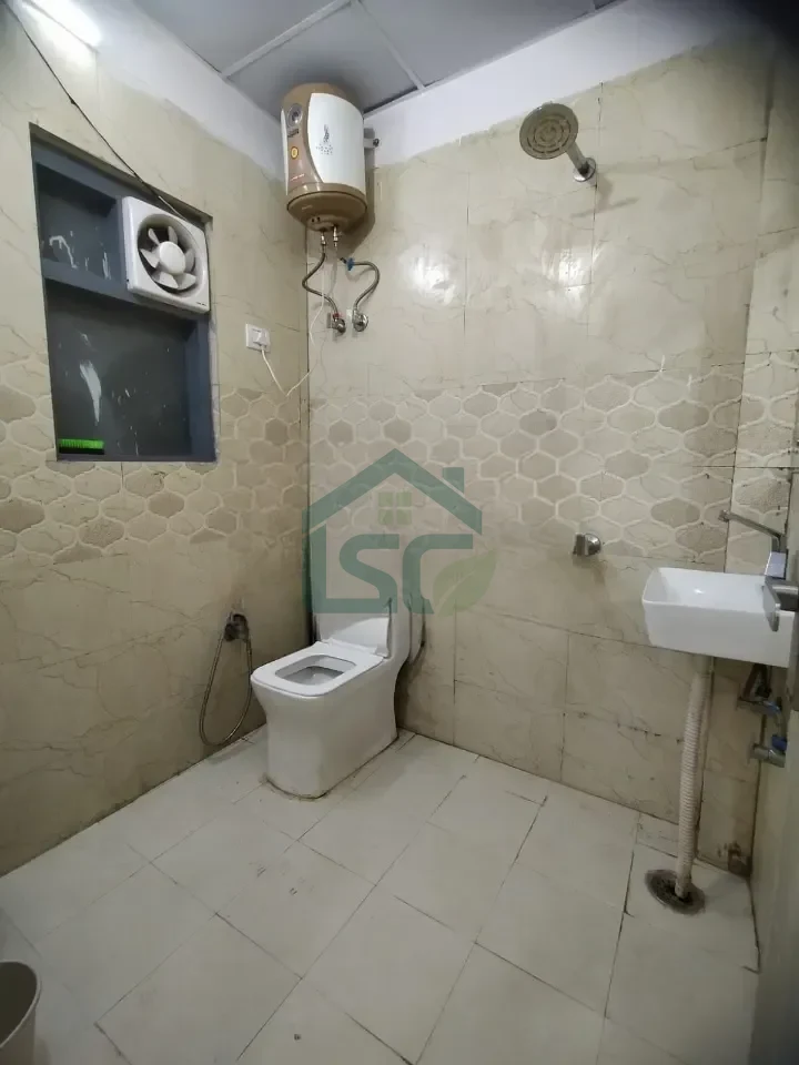 Katiyayni associate in Sector 43, Gurugram — property photo 1