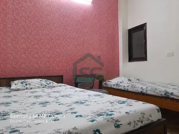 Srishti Girls PG in New Ashok Nagar, Delhi — property photo 2