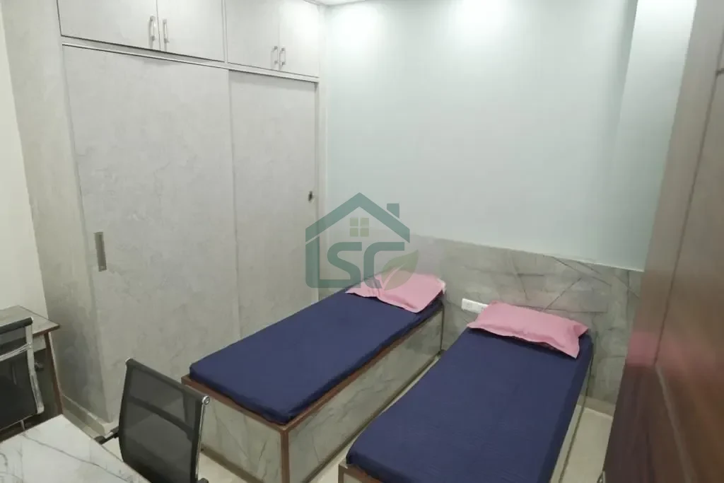 Swastik PG & Hostels girls in Block C, Delhi — property photo 1