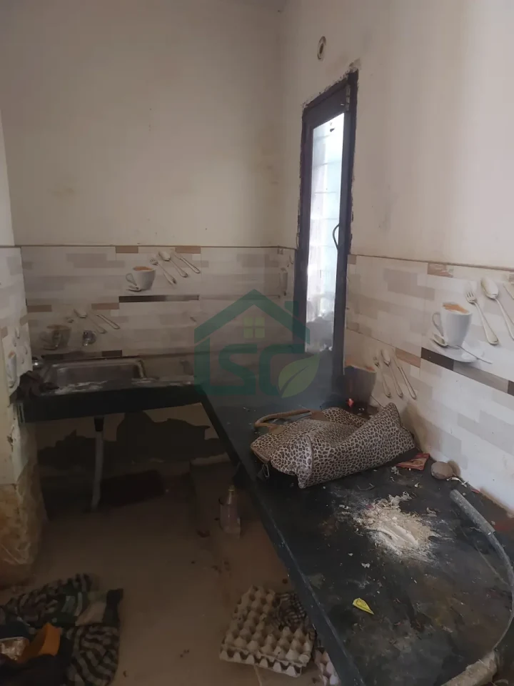 Ashish Room For rent in Sector 61, Gurugram — property photo 4