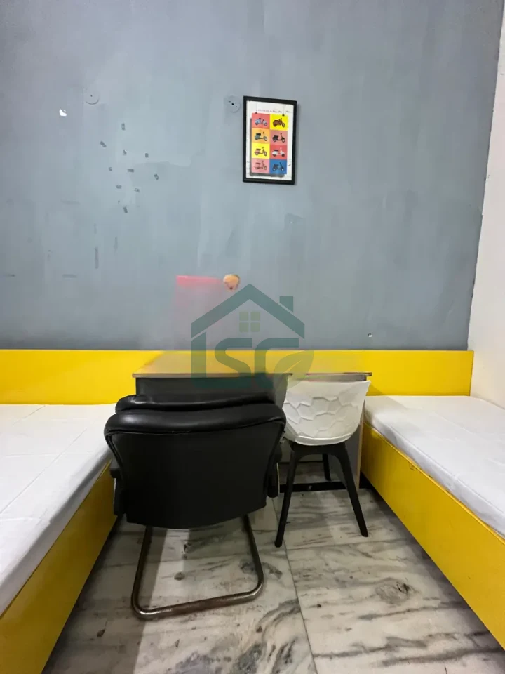 Hi-fi girls PG in GTB Nagar, Delhi — property photo 5