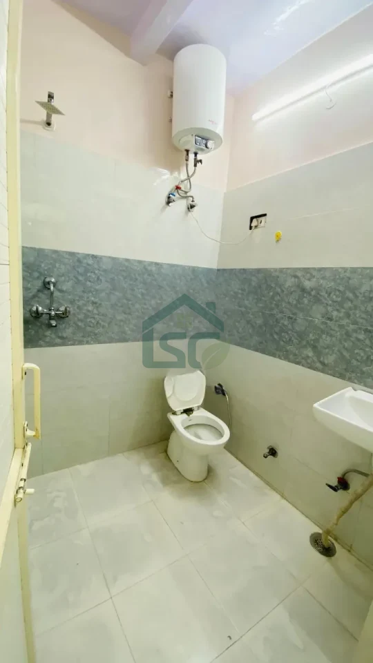 The AV Homes in Kamla Nagar, Delhi — property photo 4
