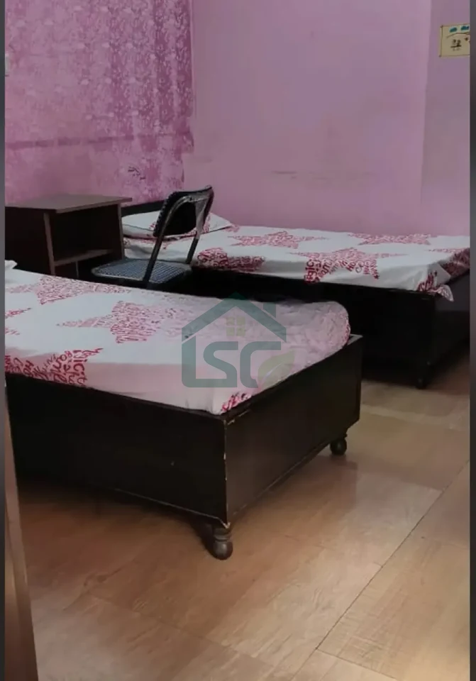Om Sadan PG For Girls in Rohini, Delhi — property photo 3