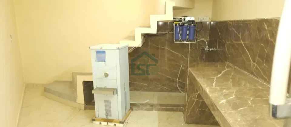 Photo 2 of Crystal Stay PG, Dashmesh avenue, Amritsar