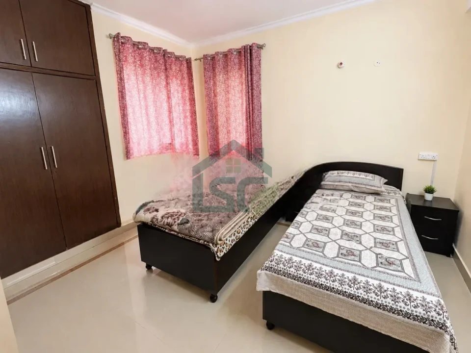 RoomQue Girls PG in Sector 49, Gurugram — property photo 5