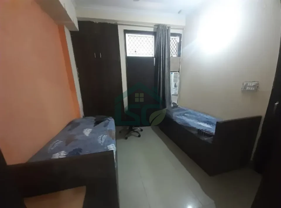 Stay 81 PG in Madangir, Delhi — property photo 5