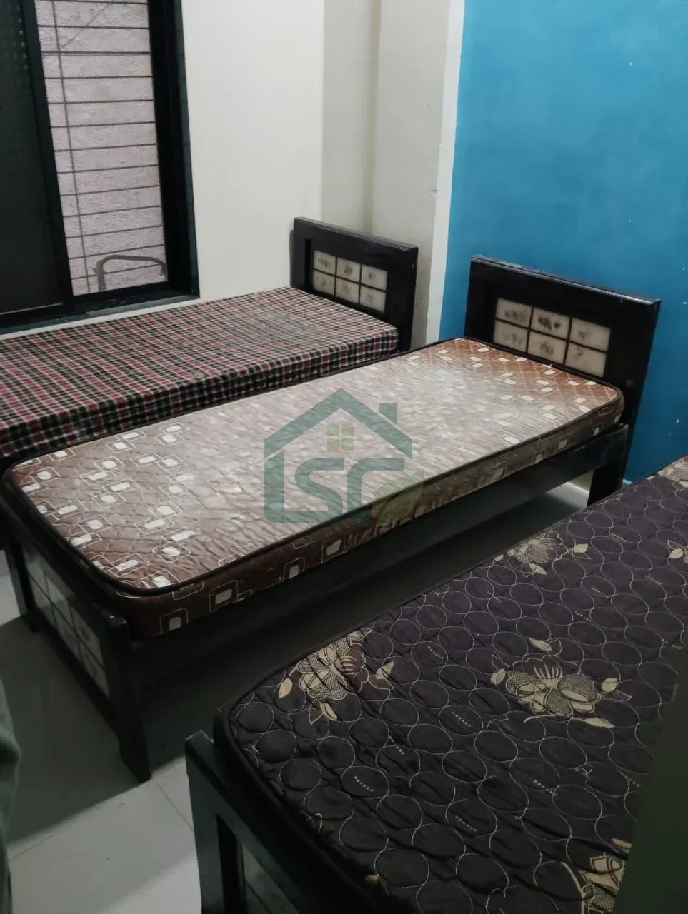 At Venky Paying Guest In Airoli:(Only For Boys), Airoli, Navi Mumbai