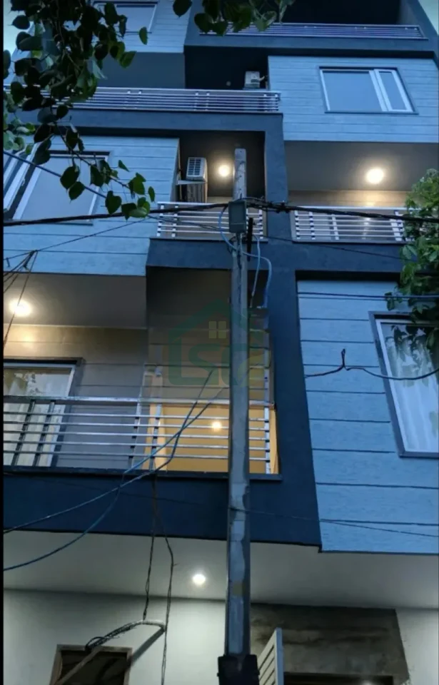 Devta Homes boys PG in Rohini, Delhi — property photo 1