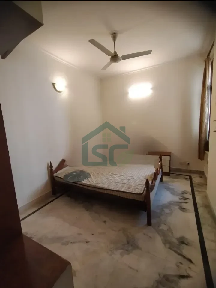 Sushant Lok in Sector 43, Gurugram — property photo 4
