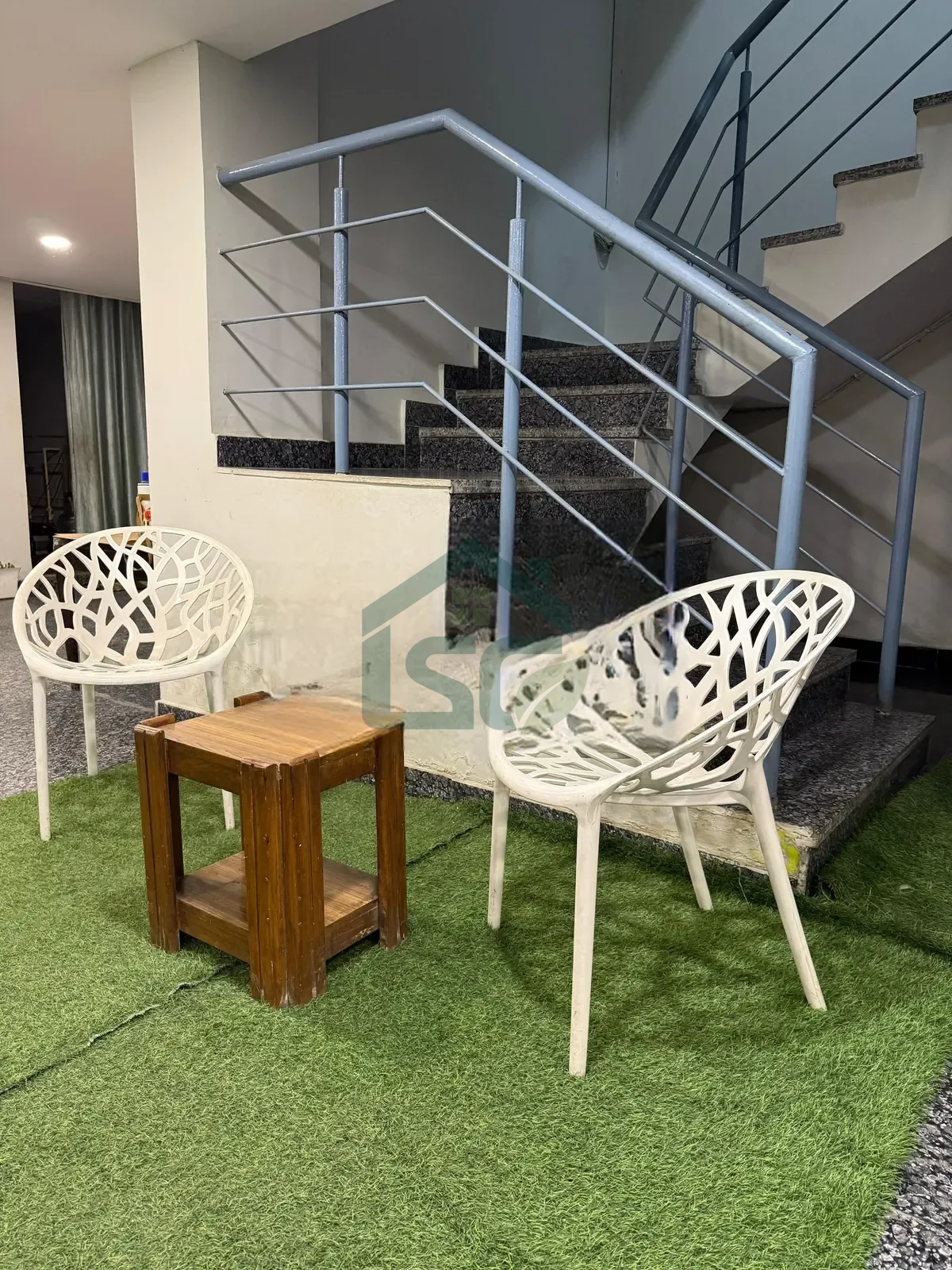 Living hub in Hudson Lane, GTB Nagar, Delhi — property photo 1